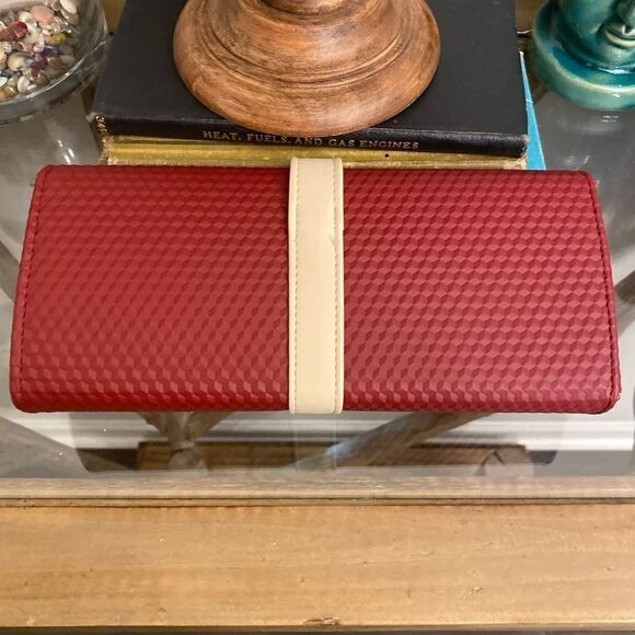 EUC Like new KLM/Jan Taminiau clutch. - Picture 3 of 6